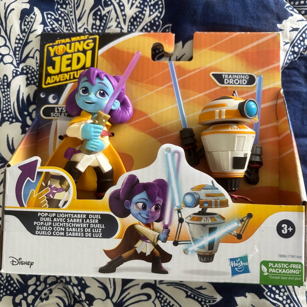 Hasbro Disney Star Wars Young Jedi Adventures Lys Solay & Training Droid